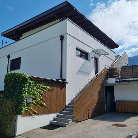 アパート Zirbenzapfen フューゲン